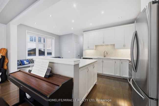 36 Bernadino St, House attached with 4 bedrooms, 3 bathrooms and 2 parking in Brampton ON | Image 16