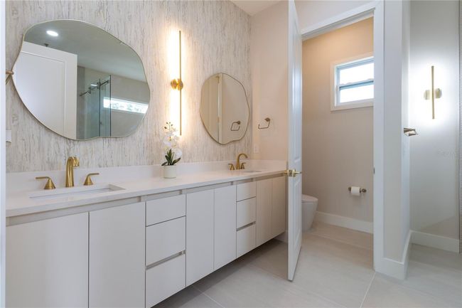 1808 W Erna Dr, House other with 4 bedrooms, 3 bathrooms and null parking in TAMPA FL | Image 52