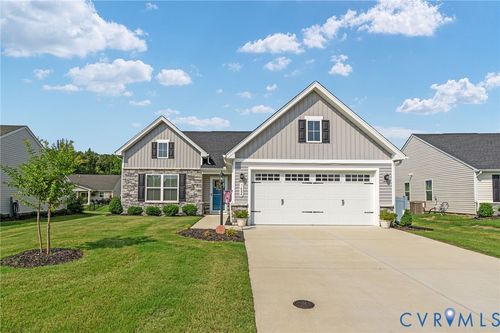 7484 Southamptonshire Way, New Kent, VA, 23124-3045 | Card Image