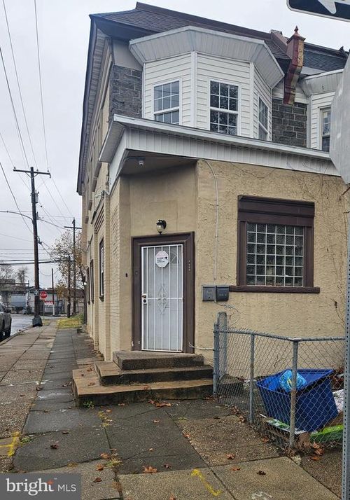 4000 N 12th St, Philadelphia, PA, 19140-2102 | Card Image