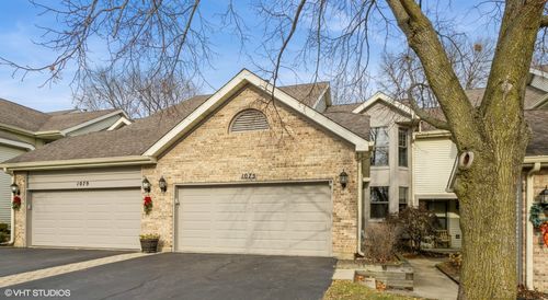 1075 N Auburn Woods Drive, Palatine, IL, 60067 | Card Image