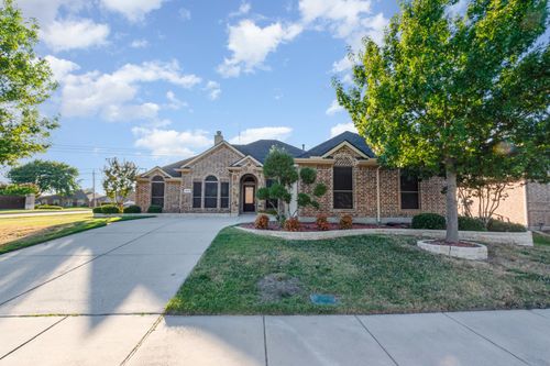 5025 Hidden Creek Rd, Garland, TX, 75043-6479 | Card Image