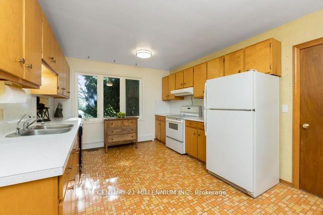 1264 Olde Base Line Rd, House other with 3 bedrooms, 2 bathrooms and 10 parking in Terra Cotta ON | Image 15