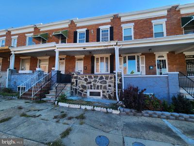 1207 N Linwood Avenue, Townhouse with 2 bedrooms, 1 bathrooms and null parking in BALTIMORE MD | Image 3