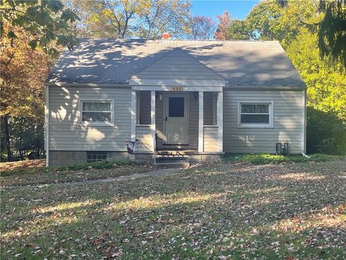 435 Mccalmont Rd, RENFREW, PA, 16053-9637 | Card Image