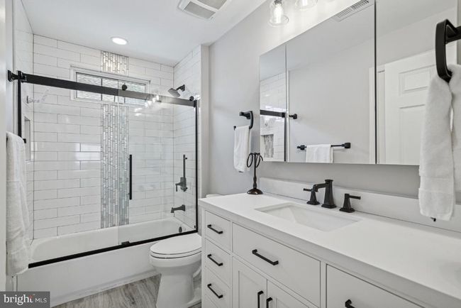 20119 Muirfield Village Ct, House other with 4 bedrooms, 4 bathrooms and null parking in ASHBURN VA | Image 31