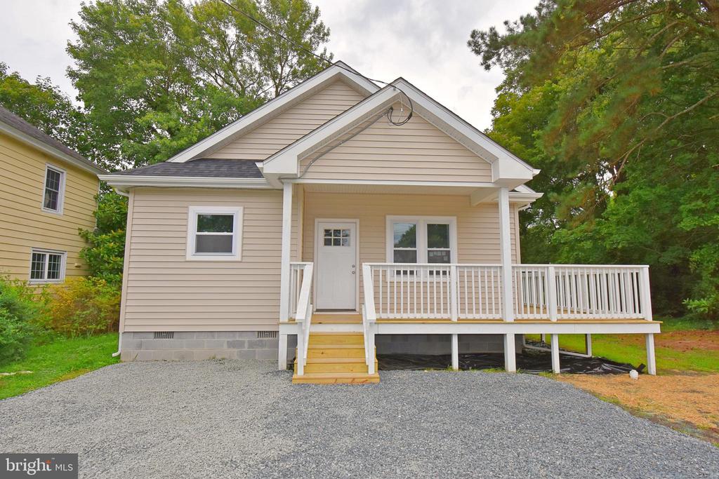 Oak St, Princess Anne, MD 21853