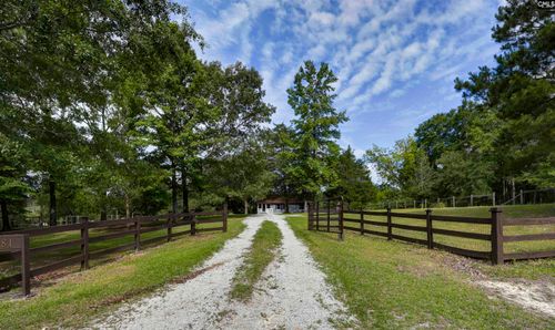 181 Frost Rd, Camden, SC, 29020-8364 | Card Image
