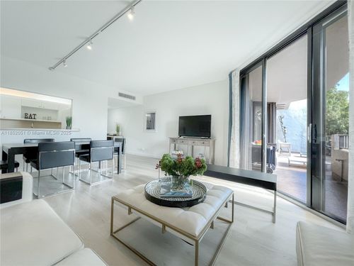 apt-170-101 Crandon Blvd, Key Biscayne, FL, 33149-1642 | Card Image
