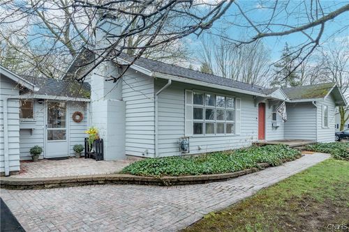 3862 State Street Rd, Skaneateles, NY, 13152-9349 | Card Image