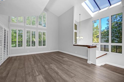 1851 Lamplight Ct, Walnut Creek, CA, 94597-2958 | Card Image