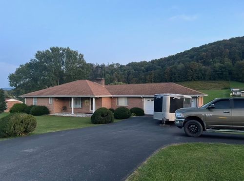 7088-7088 Baptist Valley Rd, North Tazewell, VA, 24630-8630 | Card Image