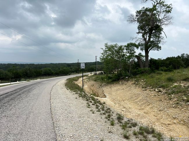 23 Lipan Apache Run, Home with 0 bedrooms, 0 bathrooms and null parking in Blanco TX | Image 9