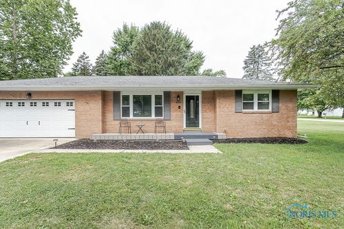 404 Erie St, Bowling Green, OH, 43402-2746 | Card Image