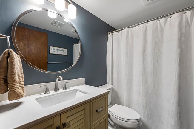 Bathroom | Image 25