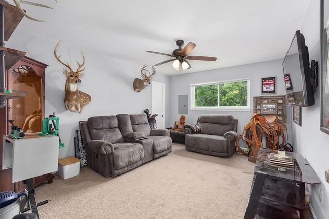 1402 Robinwood Dr, House other with 3 bedrooms, 3 bathrooms and 2 parking in Lufkin TX | Image 25