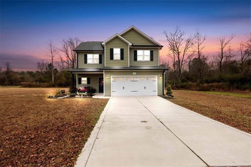 5512 Tolarsville Rd, Saint Pauls, NC, 28384-6899 | Card Image