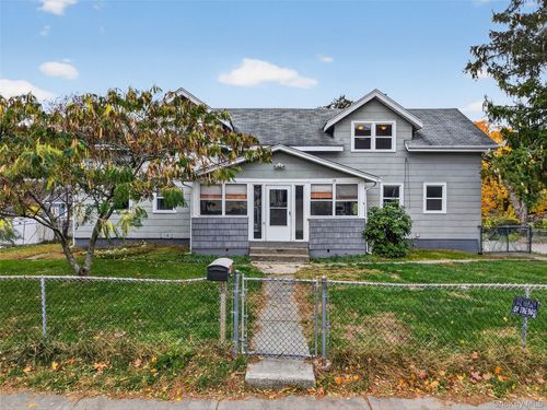 128-126 Washington Ave, Beacon, NY, 12508-3535 | Card Image