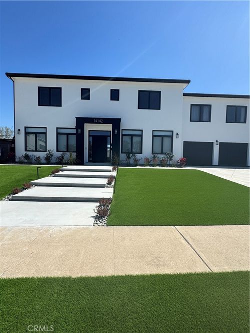 14142 Dall Ln, Tustin, CA, 92780-2256 | Card Image