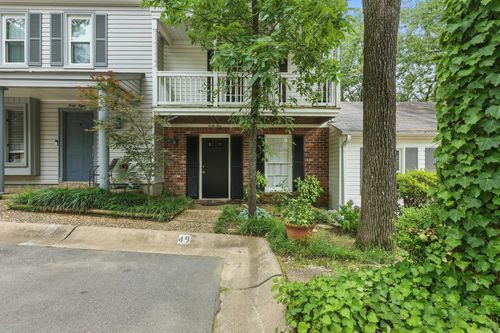 49 Kingsbridge Way, Little Rock, AR, 72212-3675 | Card Image