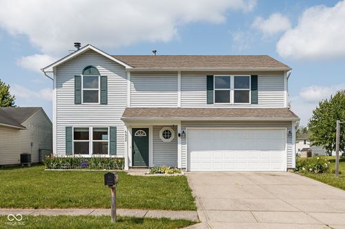 6622 Townsend Way, Indianapolis, IN, 46268-8640 | Card Image