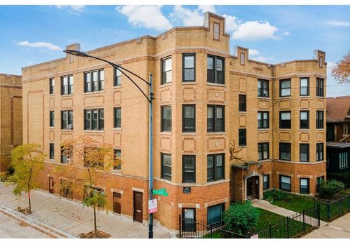 1-4226 N Clark St, Chicago, IL, 60613-6981 | Card Image