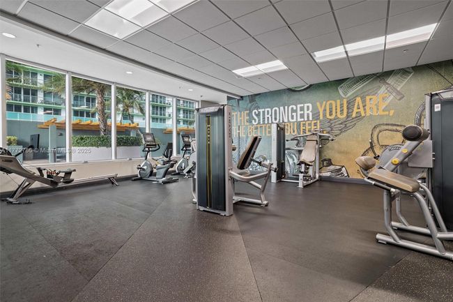 APT-4506 - 1750 N Bayshore Dr, Condo with 1 bedrooms, 1 bathrooms and null parking in Miami FL | Image 12