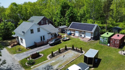 22 Forest St, Queens, NS, B0T1P0 | Card Image