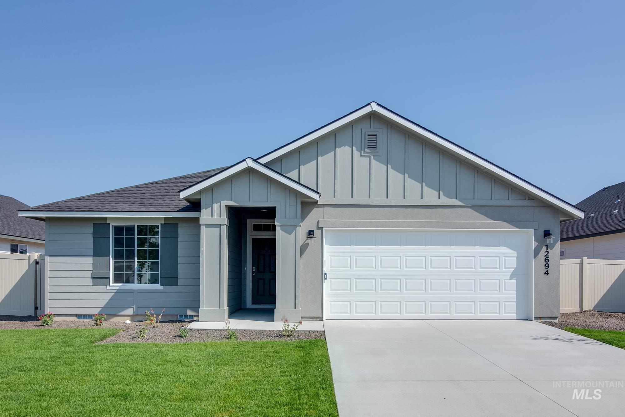 Dovekie St, Nampa, ID 83651