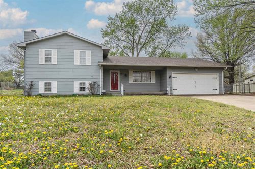 1621 Pin Oak Ct, Rose Hill, KS, 67133-9314 | Card Image
