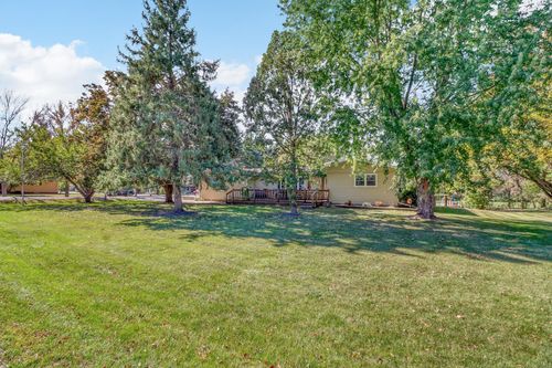 200 Park Dr, Harwood, ND, 58042-4002 | Card Image