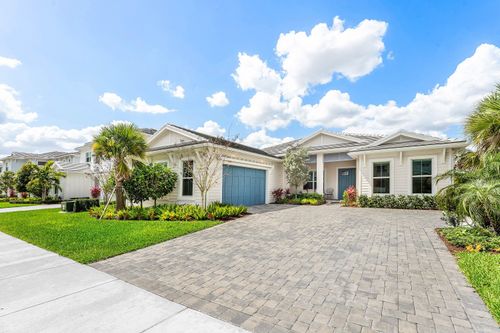 9256 Crestview Cir, Palm Beach Gardens, FL, 33412-2493 | Card Image