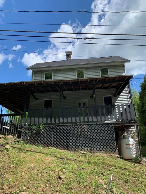 250 Bushwack Rd, Johnstown, PA, 15904-4316 | Card Image