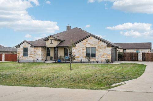 281 Chisholm Trl, Bastrop, TX, 78602-4209 | Card Image