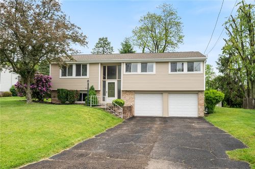 219 Rivercrest Dr, Coraopolis, PA, 15108-1112 | Card Image