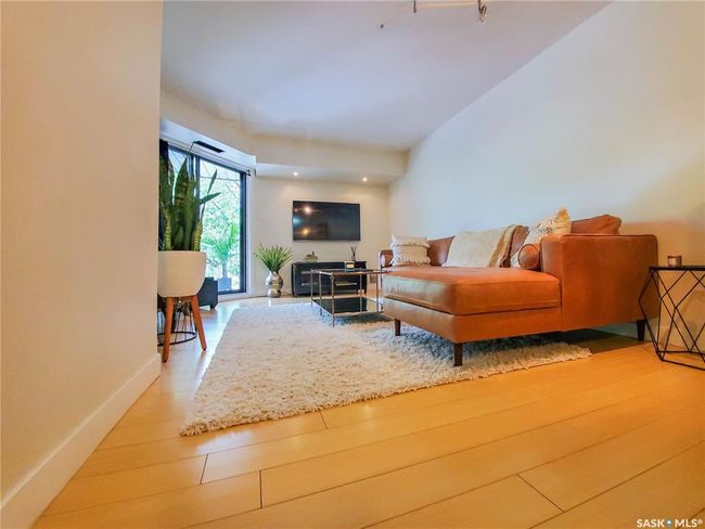 205 - 2315 Mcintyre St, Condo with 2 bedrooms, 1 bathrooms and 1 parking in Regina SK | Image 4