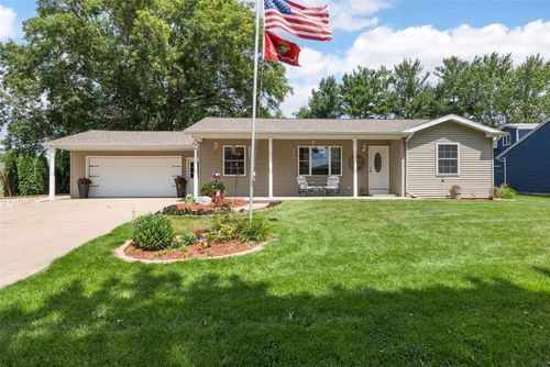 330 E South St, Lisbon, IA, 52253-9795 | Card Image