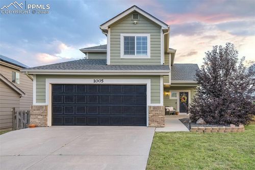 1005 Legend Oak Dr, Fountain, CO, 80817-4686 | Card Image