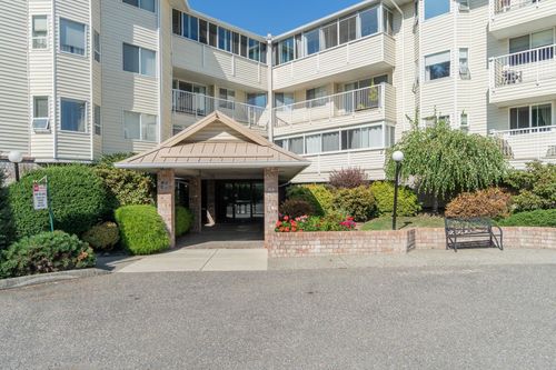 308-8725 Elm Dr, Chilliwack, BC, V2P4Y3 | Card Image