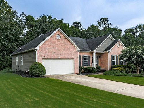 130 Crestmont Dr, Canton, GA, 30114-8871 | Card Image