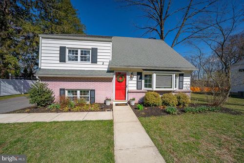 36 Sunset Dr, PAOLI, PA, 19301-1719 | Card Image