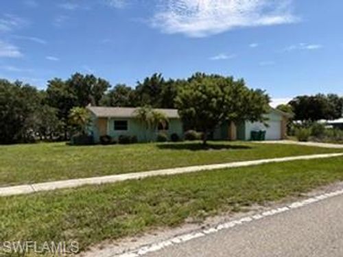 8206 Riverside Dr, PUNTA GORDA, FL, 33982 | Card Image