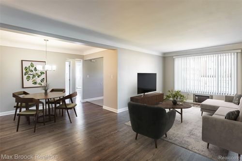 unit-b-1909 Gardenia Ave, Royal Oak, MI, 48067-2130 | Card Image