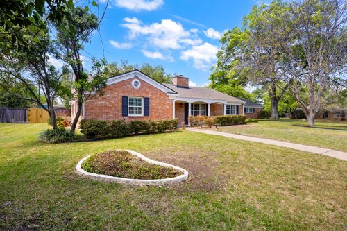 2010 N Beal Street, Belton, TX, 76513 | Card Image