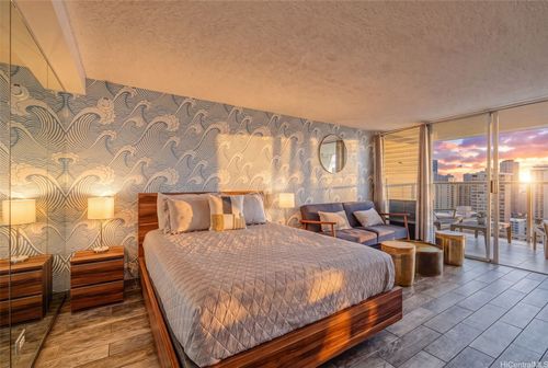 2906-445 Seaside Ave, Honolulu, HI, 96815-5533 | Card Image