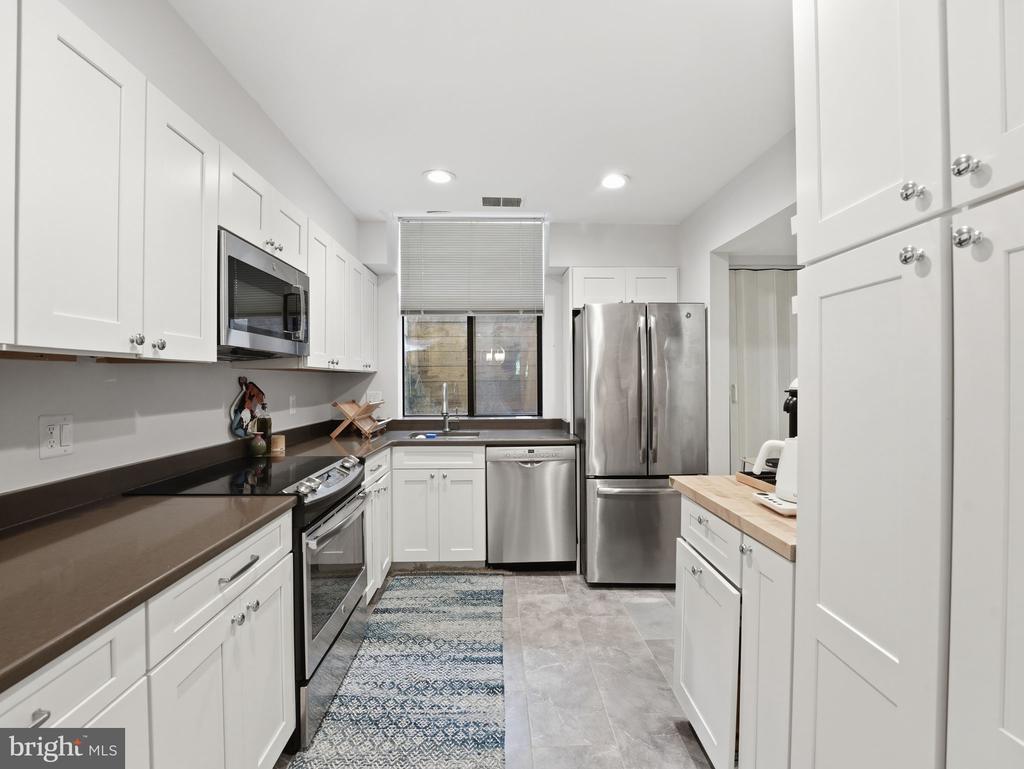 Residential in RESTON 4