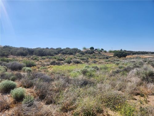11250 Duxbury Rd, Hesperia, CA, 92344 | Card Image