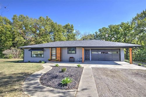 3930 S Mount Zion Rd, Decatur, IL, 62521-9747 | Card Image