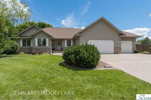 2346 Abbywood Ln, North Mankato, MN, 56003-4245 | Card Image