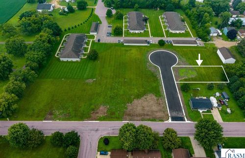 503 2nd St Se, Madelia, MN, 56062 | Card Image